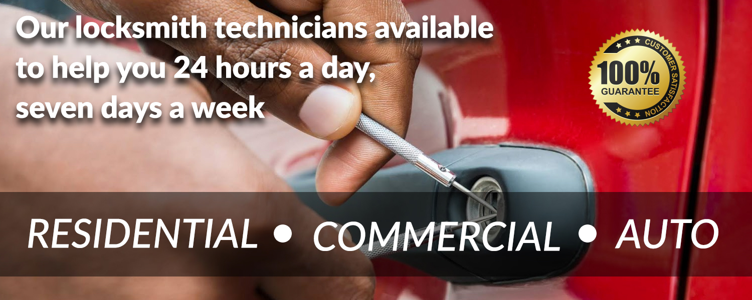 {site.name} automotive technician programming a transponder car key in Soweto